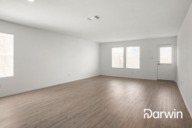 Building Photo - 1035 Pardon Way, New Braunfels, TX 78130