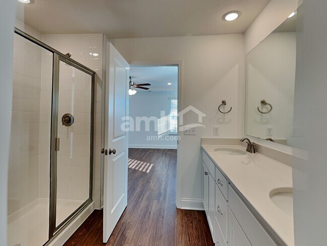 Building Photo - 8331 Merlin Dr