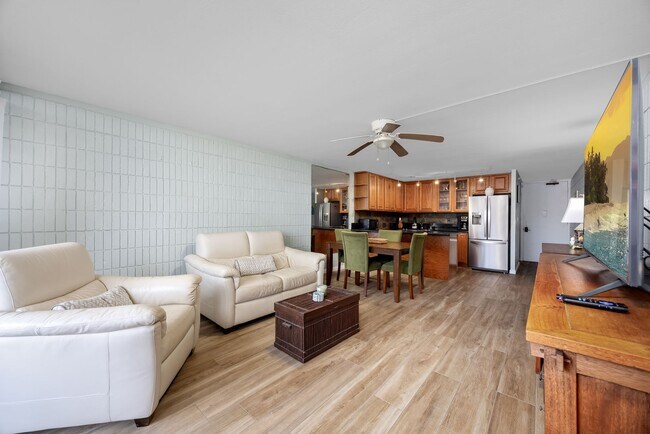 Building Photo - Mokuleia Sands #501 – Furnished 1BR/1BA | Ocean Views | Available Now