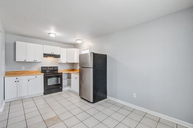 Building Photo - 3BR / 1BA Home for Rent in North Charleston – Available Now