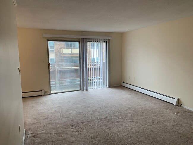 Building Photo - Upper Level Unit With Heat and Hot Water I...
