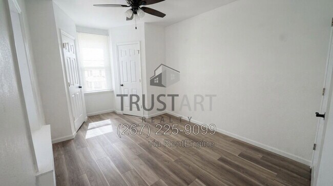 Building Photo - 196 W Duncannon Ave