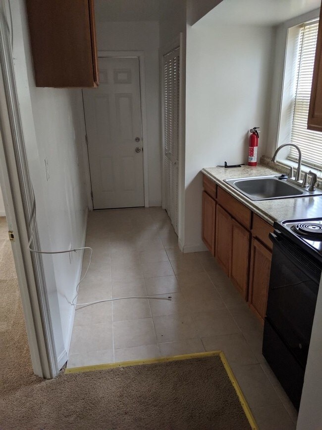 Building Photo - 4646 Minnesota Ave NE