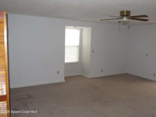 Building Photo - 1145 Horizon Ct