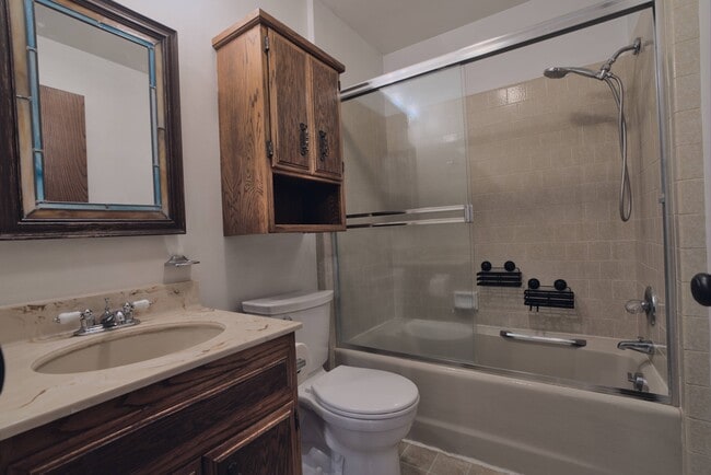 Building Photo - 6167 Showdown Cir