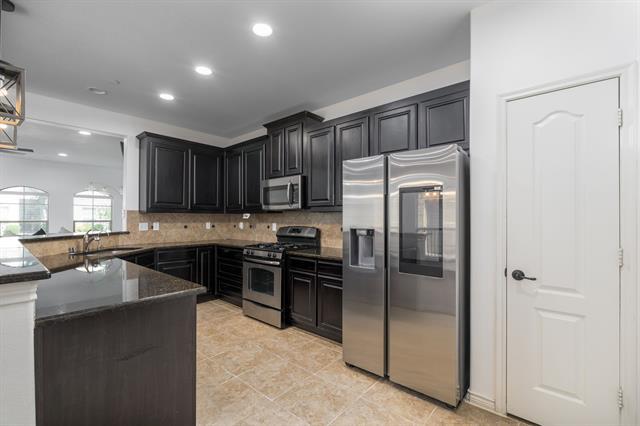 Building Photo - 4157 Comanche Dr