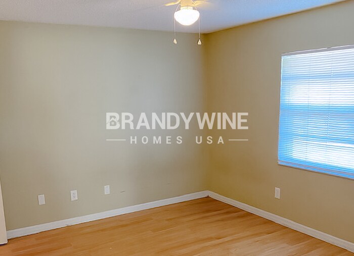 Building Photo - 428 Aural Ln