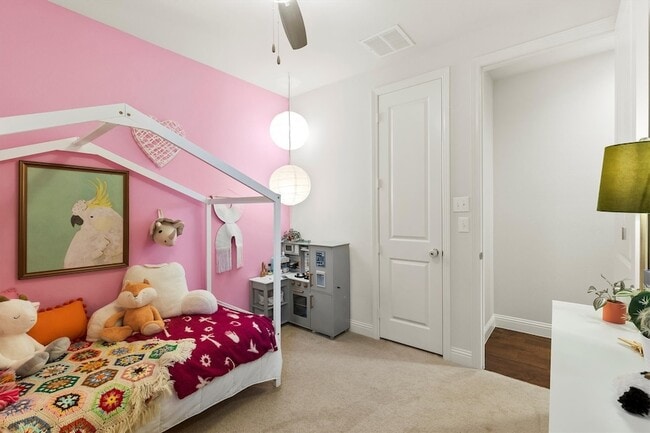 Building Photo - 4520 Del Rey Ave