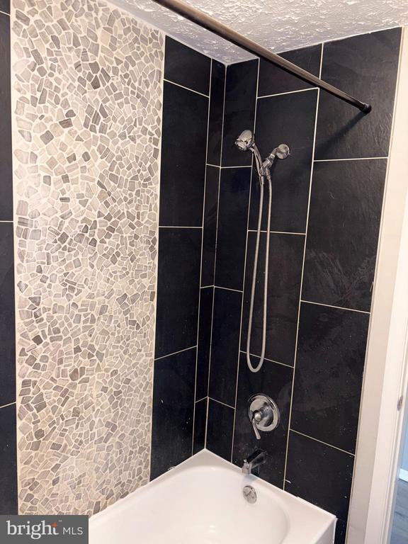 Building Photo - 244 N Fulton Ave