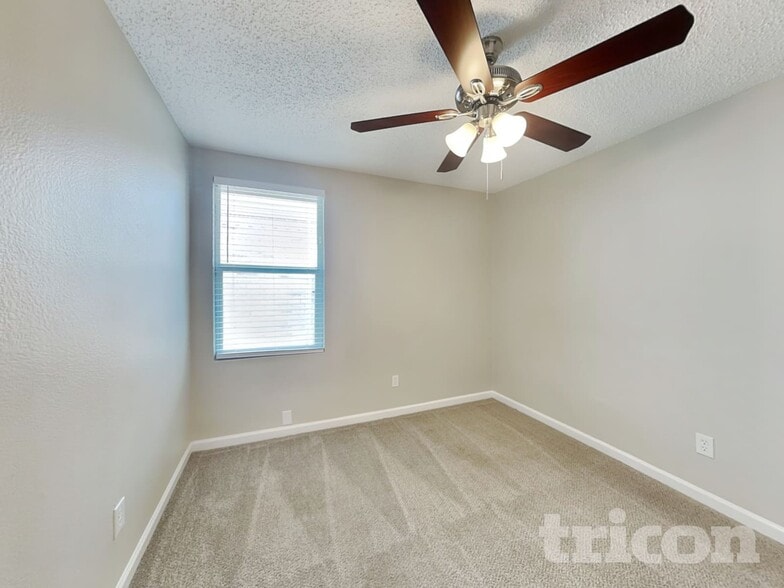 Building Photo - 3916 Golden Horn Ln