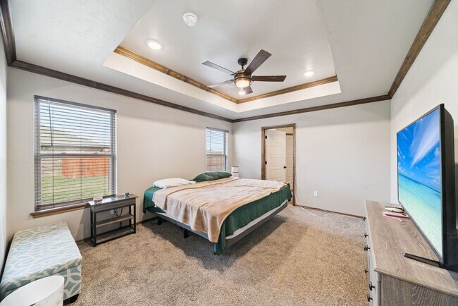 Building Photo - 1138 Jones Ave