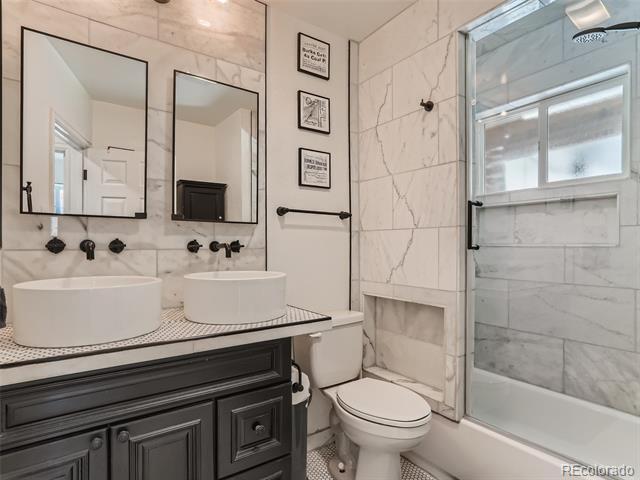 Building Photo - 2770 W 40th Ave