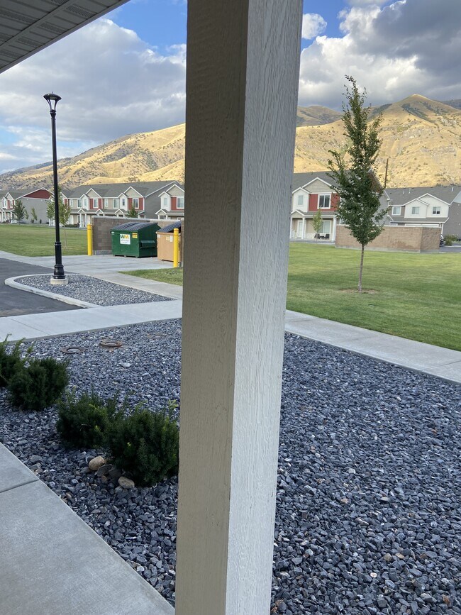 Building Photo - 445 S 1540 E