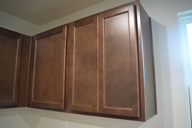 Building Photo - Modern 3-Bedroom Townhome in Desirable Bear Park