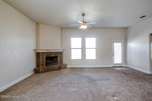Building Photo - 2118 136th St