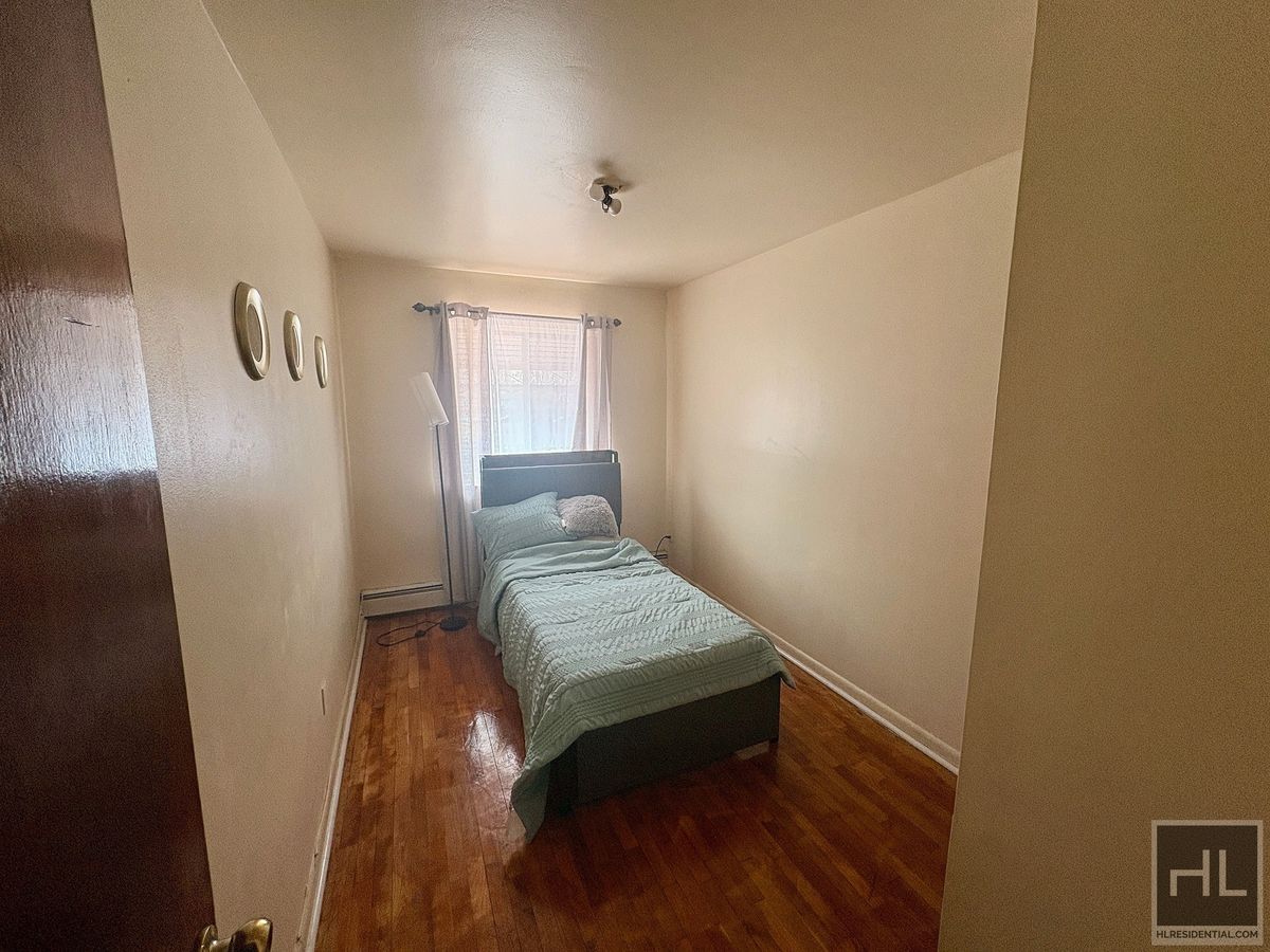 Building Photo - METCALF AVENUE, BRONX