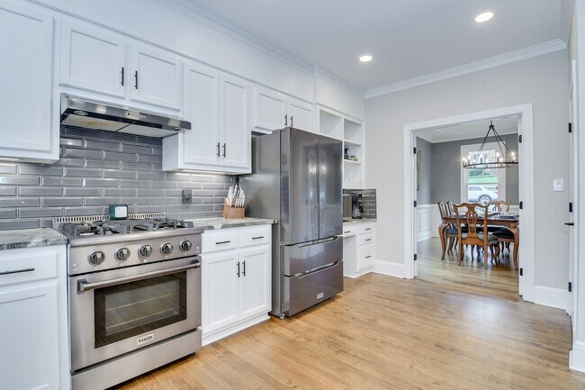 Building Photo - 3557 Stevens Way