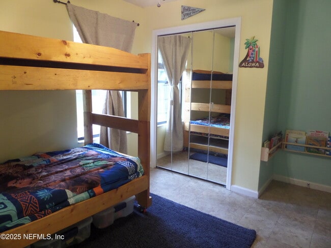 Building Photo - 386 Hickory Hollow Dr