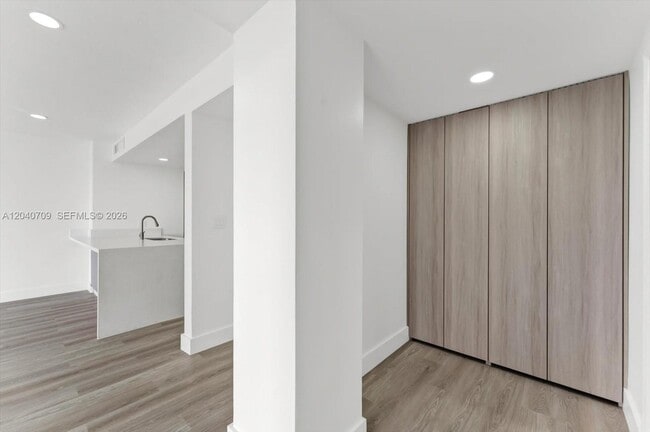 Building Photo - 2451 Brickell Ave