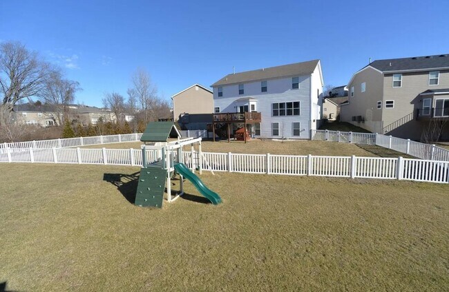 Building Photo - 1425 Red Oak Plantation Dr