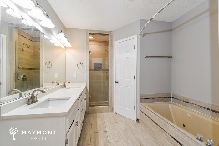 Building Photo - 7486 Hedgington Dr