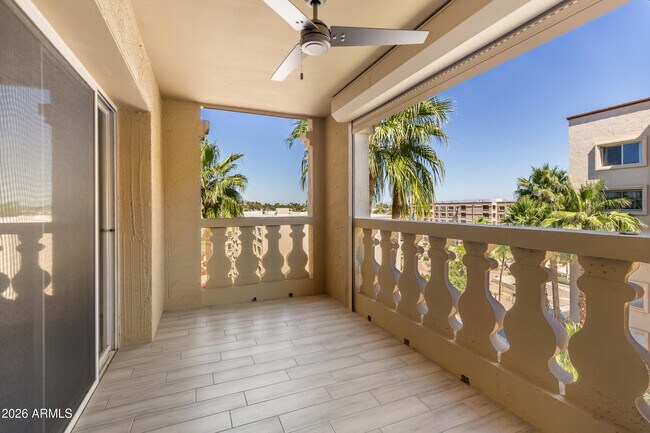 Building Photo - 7820 E Camelback Rd