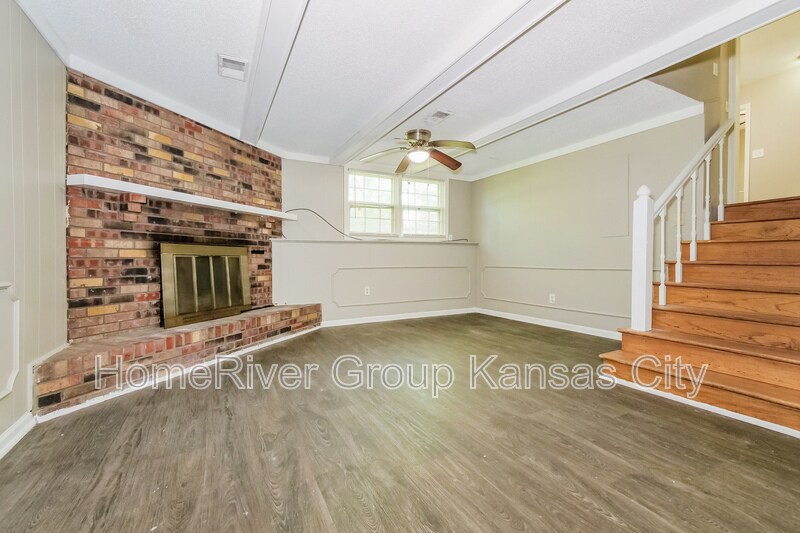 Building Photo - 5112 Osage Ave