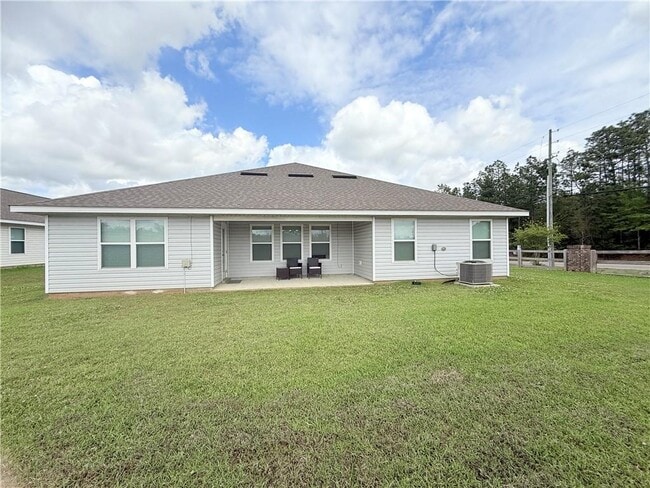 Building Photo - 10611 Burlington Estates Dr