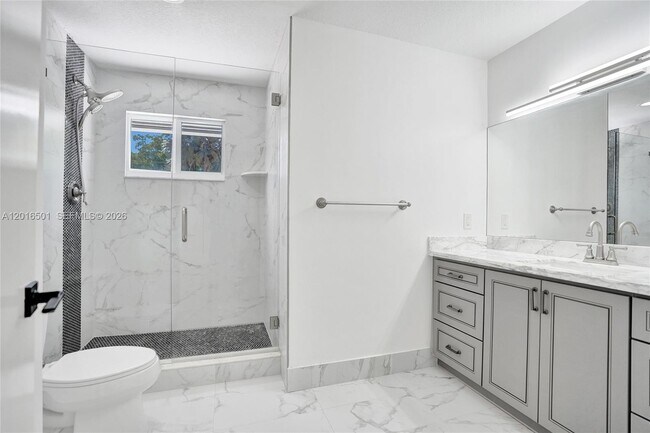 Building Photo - 4024 Frances Dr