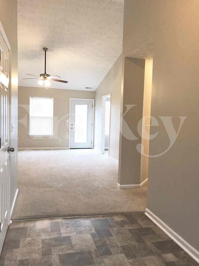 Building Photo - 12 Amelia Park Dr