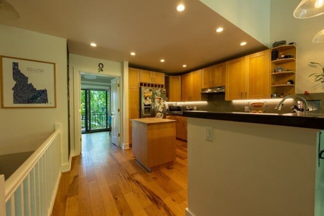 Building Photo - Sun Valley Townhome Steps from Skiing, Hiking, and Biking Trails