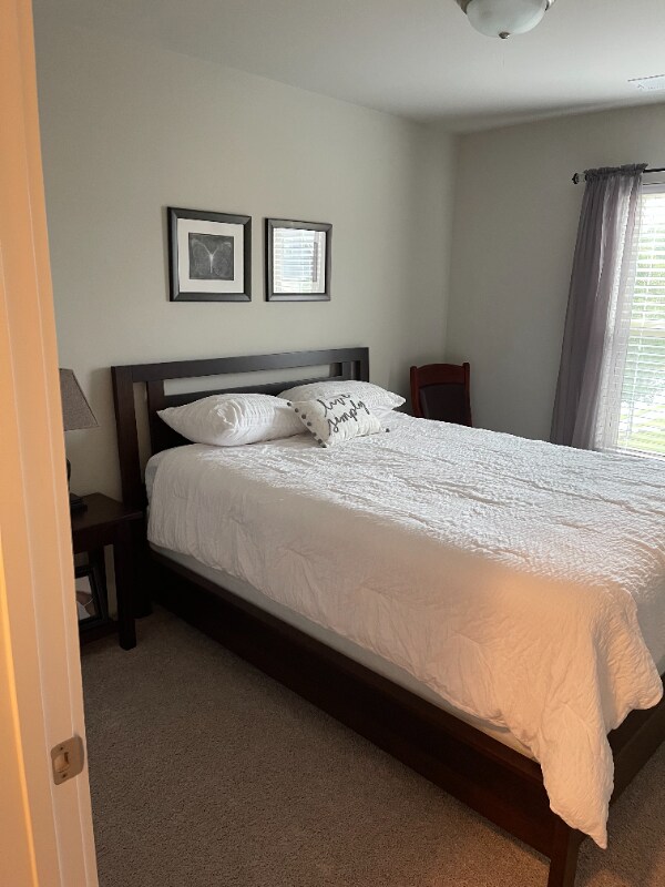 Building Photo - 213 Meritage St