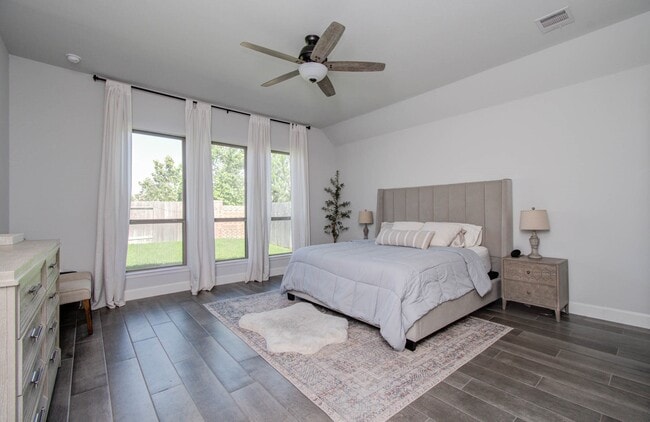 Building Photo - 20810 Clydesdale Post Rd