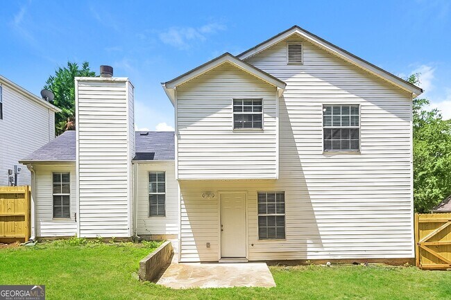 Building Photo - 43 Bridlewood Ct