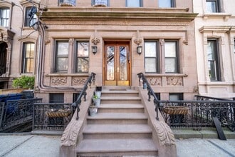 Building Photo - 253 8th St