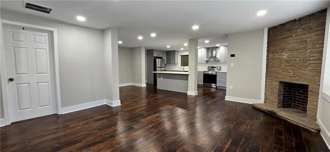 Building Photo - 3594 Abbotts Bridge Rd