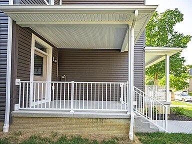 Building Photo - 1436 Oak St