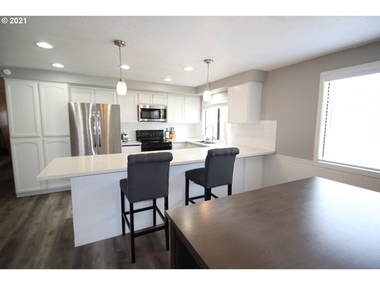 Building Photo - 1419 SE 140th Ct