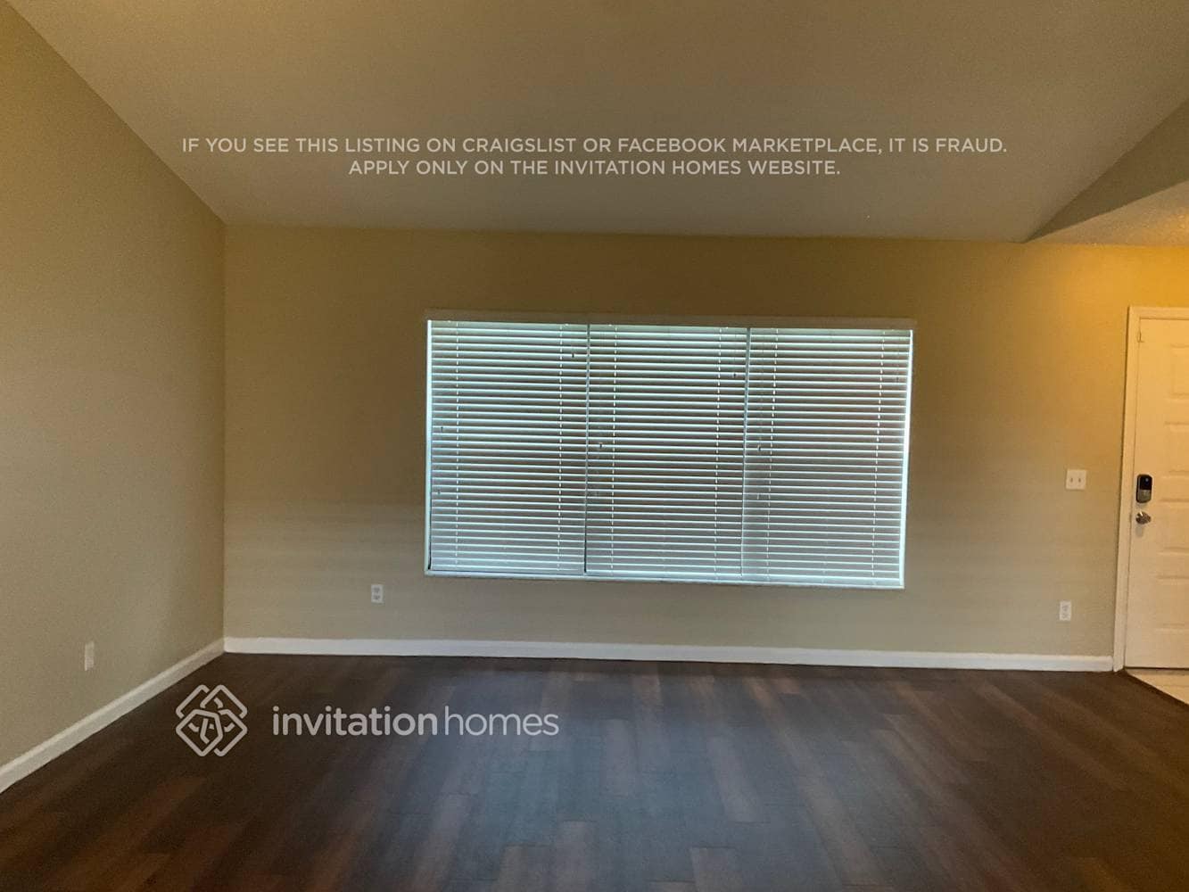 Building Photo - 162 Parkwood Dr