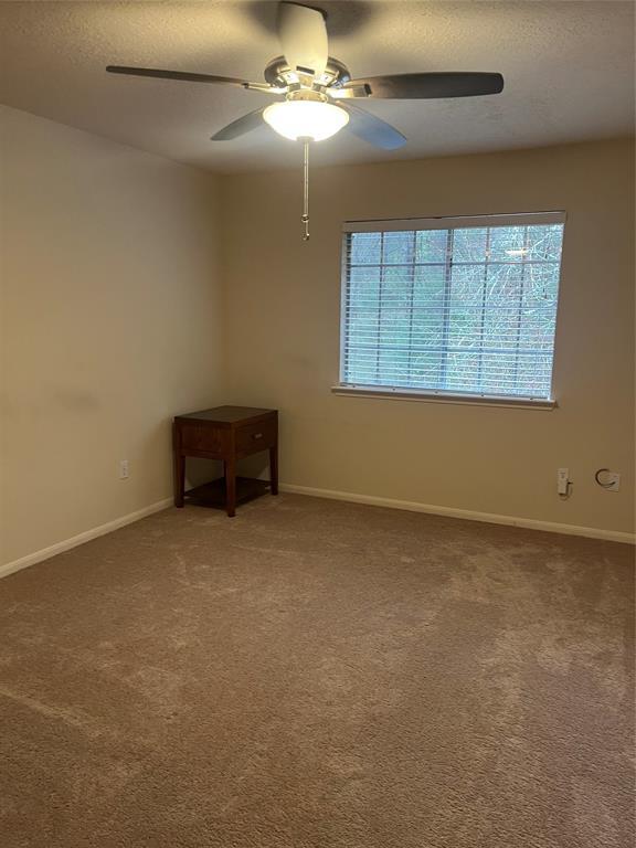 Building Photo - 302 Inverness Dr