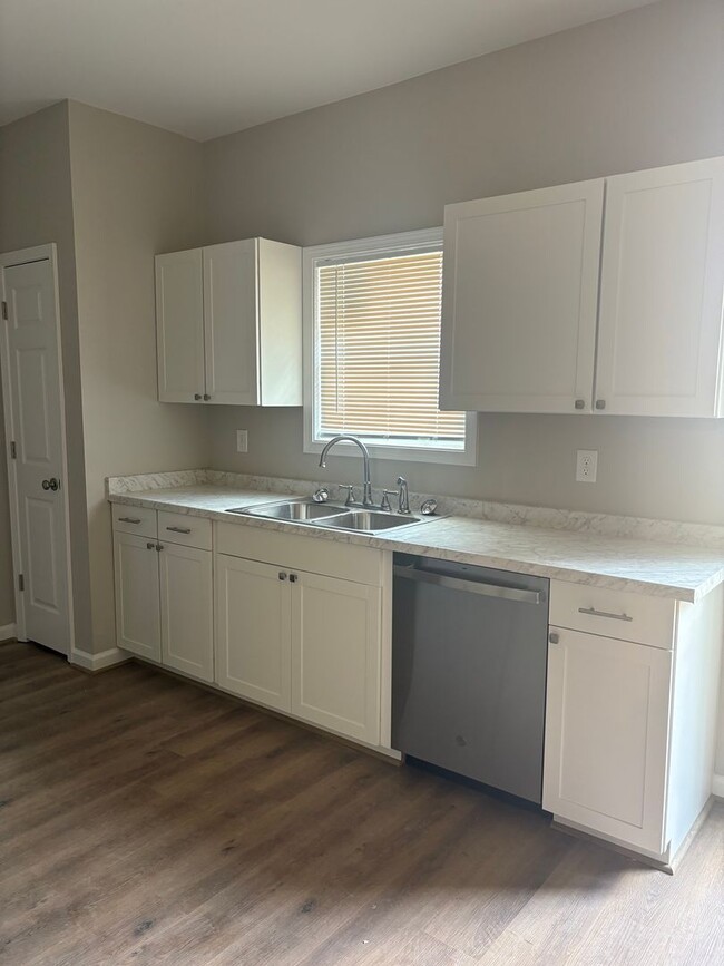 Building Photo - New For Rent in Moody!
