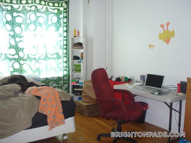 Building Photo - 17 Cummings Rd