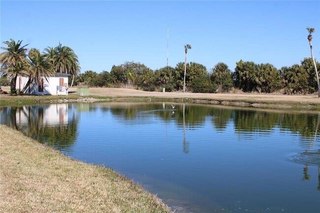 Building Photo - 2602 Waterford Way