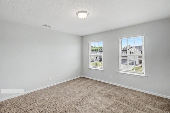 Building Photo - 69 Herty Ln