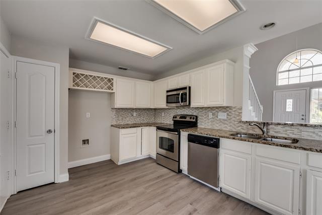 Building Photo - 908 Stone Trail Dr