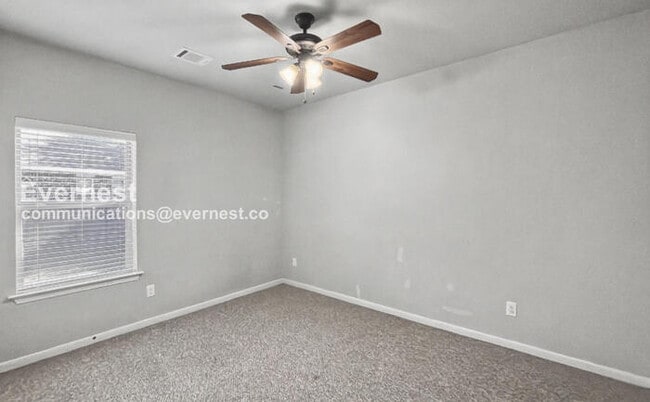 Building Photo - 6214 Oxford Lake Dr