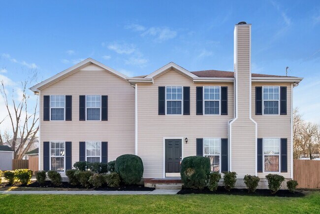 Primary Photo - 606 Rocky Ridge Cir