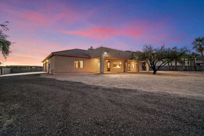 Building Photo - 36648 N 27th Ave