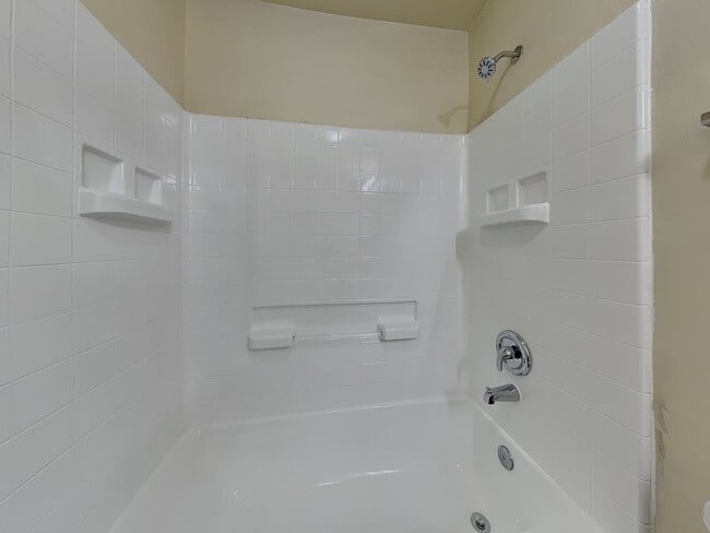 Building Photo - 12618 Mountain Daisy Rd