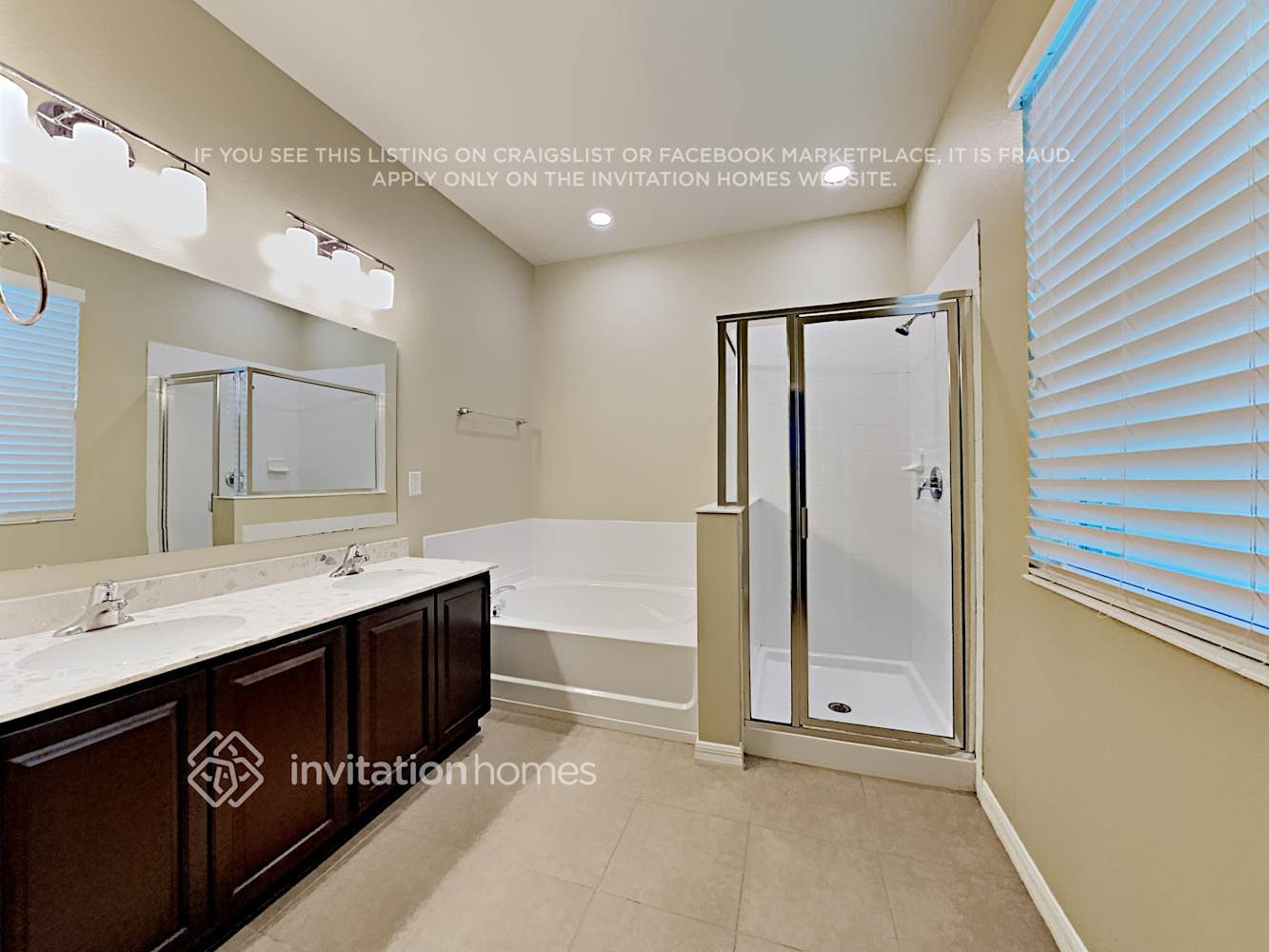 Building Photo - 2316 Avellino Ave